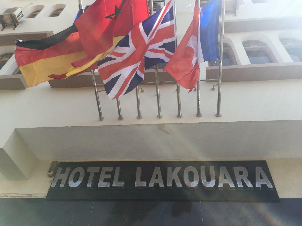 Hotel Lakouara 阿尤恩 外观 照片